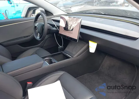 2025 Tesla Model 3 Long Range Rear-Wheel Drive/Standard из США, поврежденный, VIN 5YJ3E1EA2SF075678